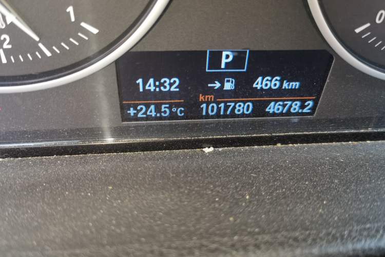 Used BMW 1 Series 2017 118i Sport Edition Odometer Close Up