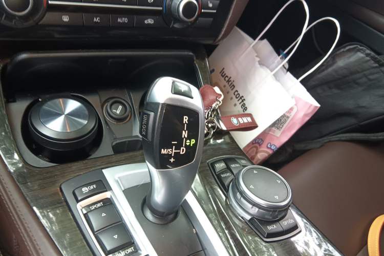 Used BMW 5 Series 2017 525Li Luxury Design Package
