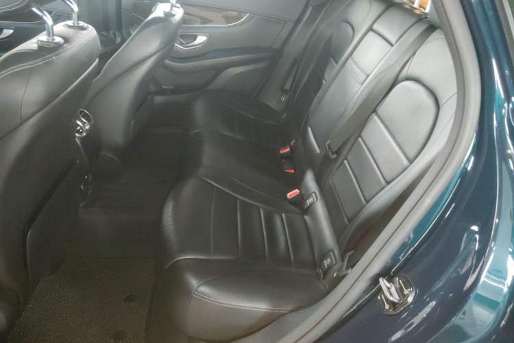 Used Mercedes-Benz GLC 2019 GLC 260 L 4MATIC Dynamic Model Left Rear Seat