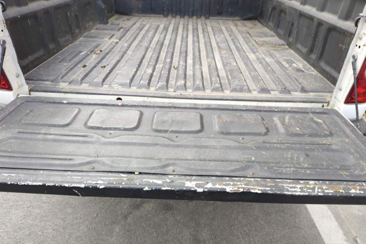 Used JAC T6 2020 2.0T Diesel Two-Wheel-Drive Elite Version Long Wheelbase China VI Emission Standard HFC4DB2-2E
