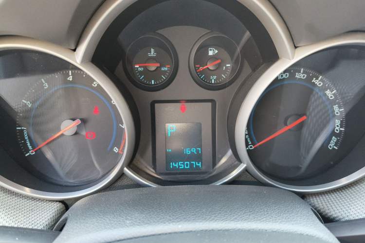 Used Chevrolet Cruze 2012 1.8L SE AT