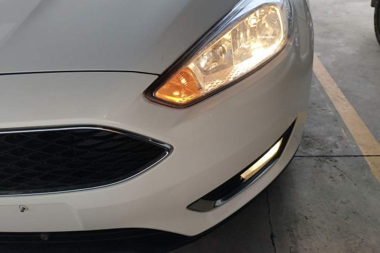 Used Ford Focus 2017 Hatchback EcoBoost 180 Automatic Elite Model
