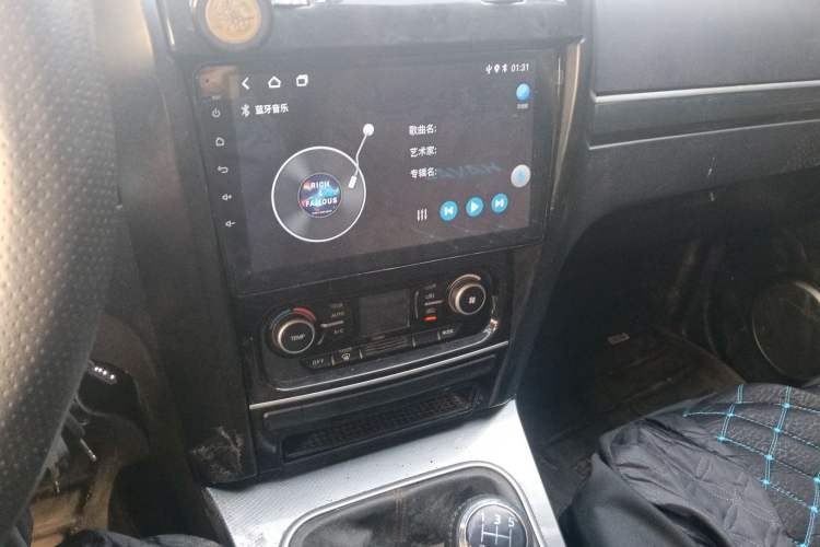 Used Haval H5 Classic 2013 Zhizun Edition 2.0L Manual Two-Wheel Drive Entry-Level Model