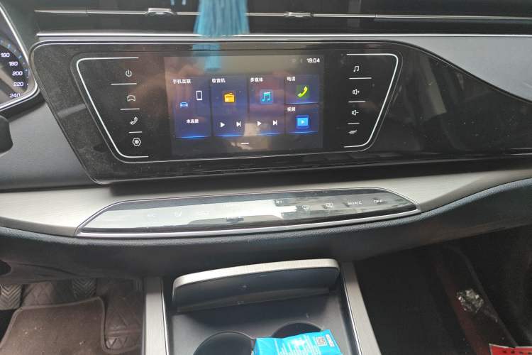 Used CHANGAN OSHAN X7 2020 1.5T Manual Luxury Version
