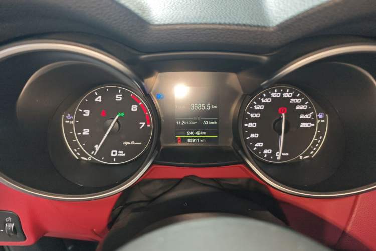 Used Alfa Romeo Stelvio 2017 2.0T 200HP Elite Edition
