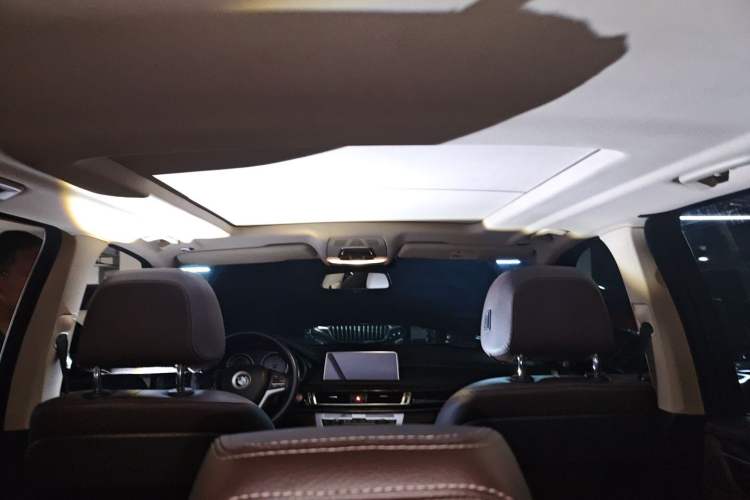 Used BMW X5 2017 xDrive28i
