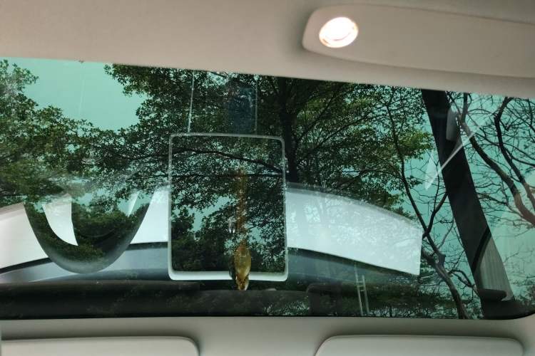 Used Tesla Model 3 2019 Standard Range Rear-Wheel Drive Upgraded Version (60 kWh)
