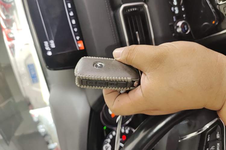 Used Mazda CX-8 2019 2.5L Two-Wheel Drive Prestige Version