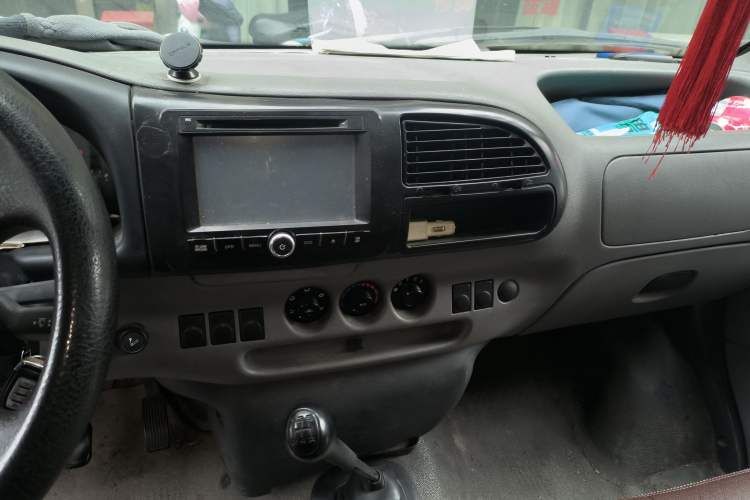 Used Ford Classic Transit 2015 2.8T Diesel Van Extended Wheelbase 3-Seater High-Roof Model JX493ZLQ4

