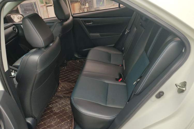 Used Toyota Levin 2018 185T CVT Prestige Version China VI Standard Left Rear Seat