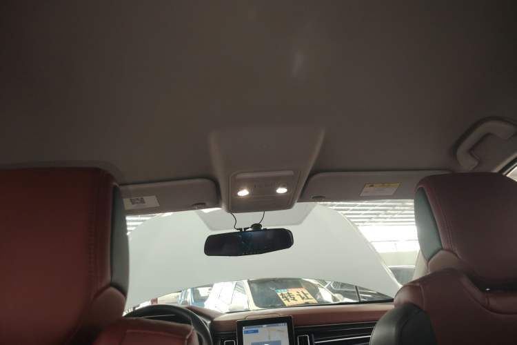 Used FORTHING T5L 2019 1.5T CVT Luxury 7-Seater
