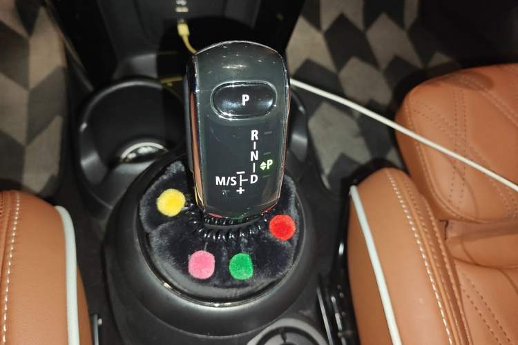 Used MINI 2023 2.0T COOPER S Artist
