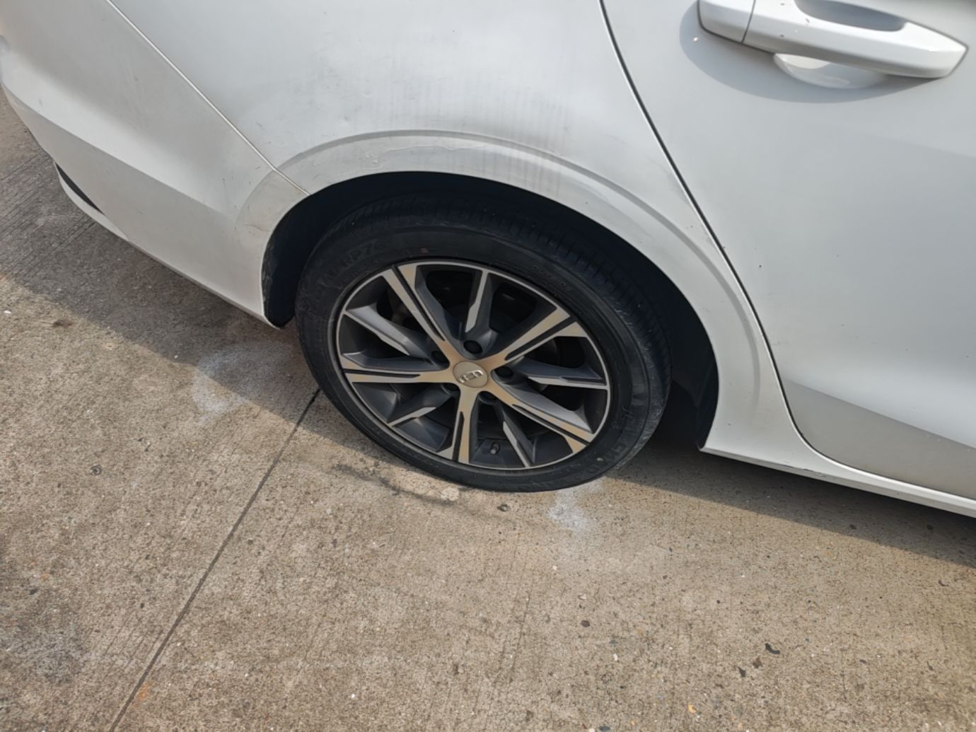 Geely Auto Emgrand 2022 4th Generation 1.5L CVT Luxury Model - Premium — снимка 11