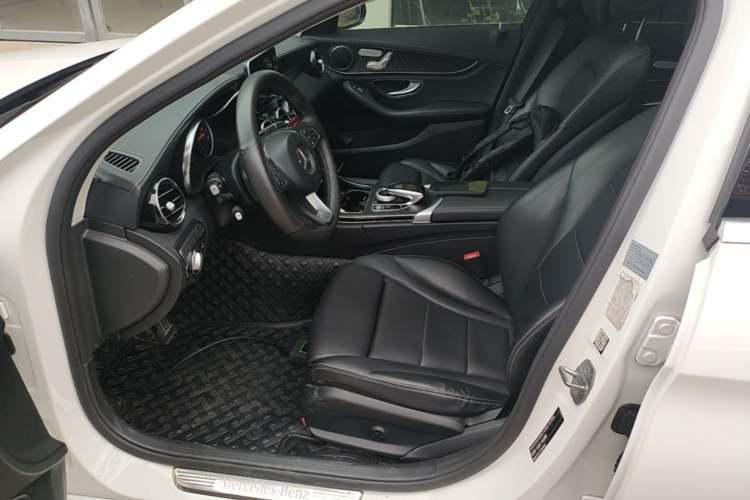 Used Mercedes-Benz C-Class 2018 C 200 L Sport Edition
