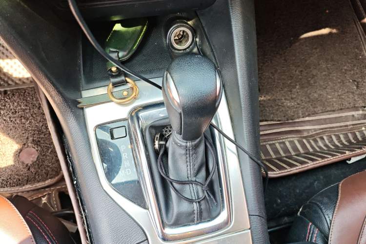 Used Mazda Mazda 3 Axela 2016 Sedan 1.5L Automatic Luxury Model
