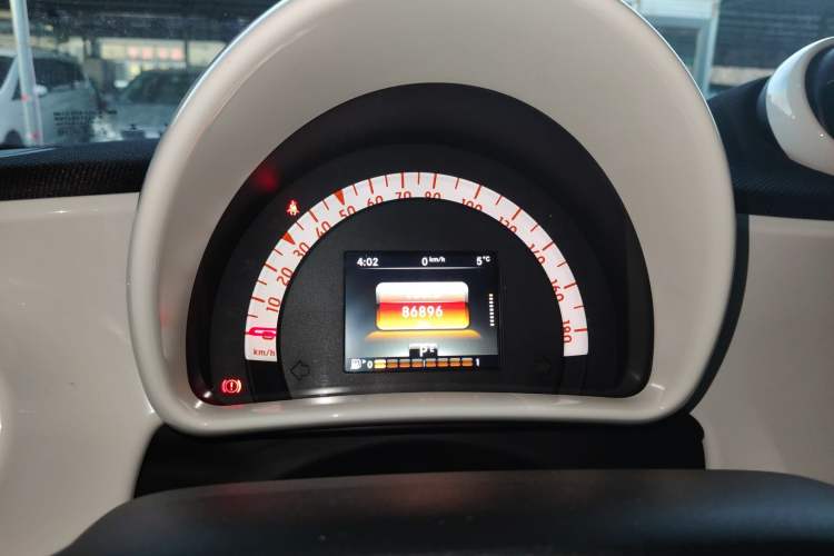 Used smart forfour 2016 1.0L 52 kW Passion Edition
