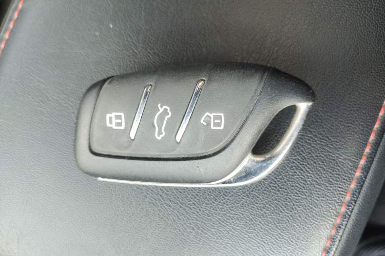 Used MG 5 2021 Revised Version 180 DVVT CVT Youth Luxury Edition
