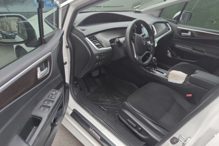 Used Honda Jade 2014 1.8L CVT Luxury Edition 5 seats Driver Seat