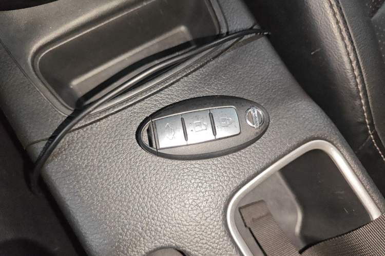 Used Nissan Sylphy 2019 1.6XV CVT Smart Connect Luxury Edition China VI Standard Interior 1