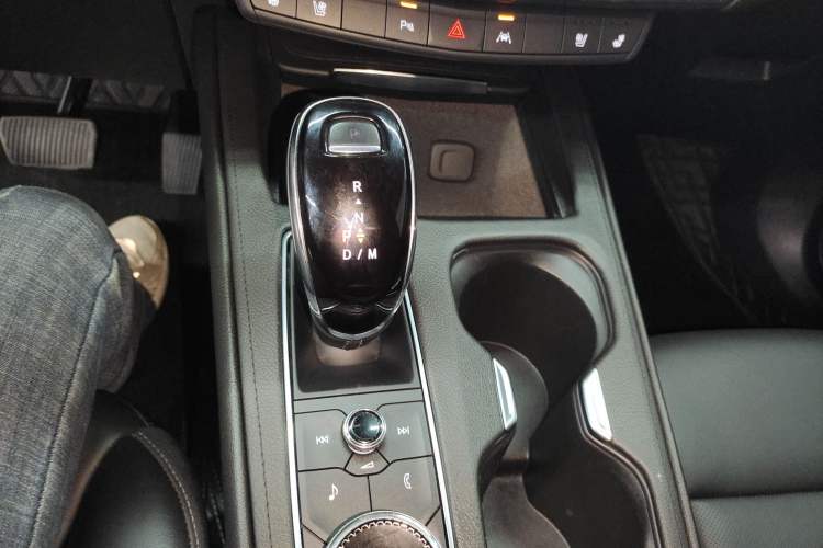 Used Cadillac XT4 2023 28T Two-Wheel Drive Prestige Version