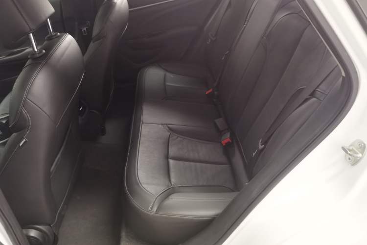 Used Buick GT 2019 18T Automatic Connected Elite Model China V Standard Left Rear Seat