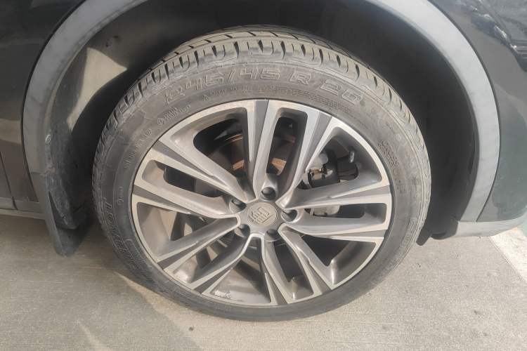 Used BYD Tang 2018 2.0T Automatic SmartConnect Prestige 7-Seater China V Standard