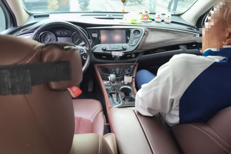 Used Buick Envision 2017 20T Two-Wheel Drive Luxury Model