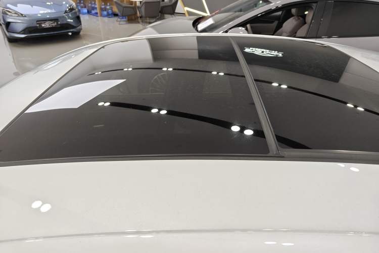 Used BYD Qin L 2025 DM-i Smart Drive 120KM Leading Model