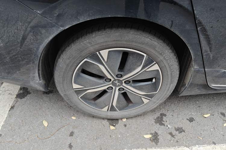 Used XPeng P5 2024 500 Pro Edition Right Rear Wheel Hub