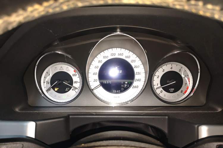 Used Mercedes-Benz GLK-Class 2013 GLK 300 4MATIC Fashion Model