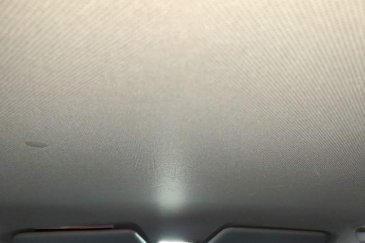 Used Wuling Hongguang MINIEV 2022 Macaron Premium Model – Lithium Iron Phosphate