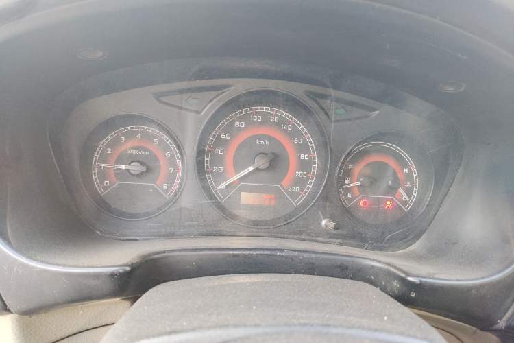 Used Soueast V3 Lingyue 2014 1.5L Manual Smart Edition
