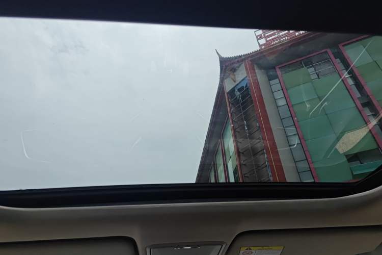 Used Honda Avancier 2017 240TURBO Two-Wheel Drive Comfort Version Headliner