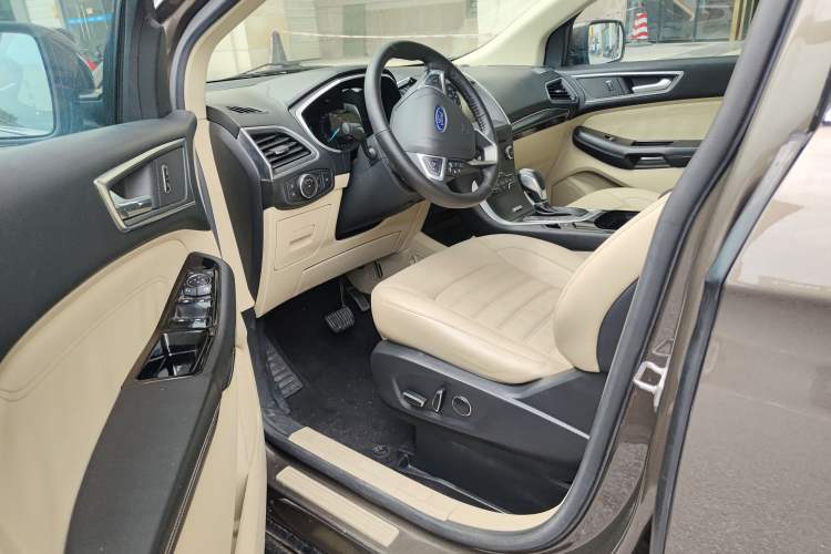 Used Ford Edge 2015 2.0T GTDi 4x4 High-Grade Model Driver Seat