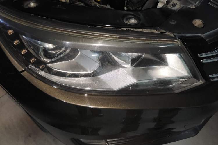 Used Volkswagen Tiguan 2015 1.8TSI Automatic All-Wheel-Drive Luxury Model