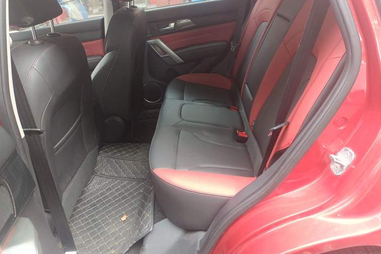 Used Haval H2 2017 Blue Label 1.5T Automatic Two-Wheel Drive Luxury Model
