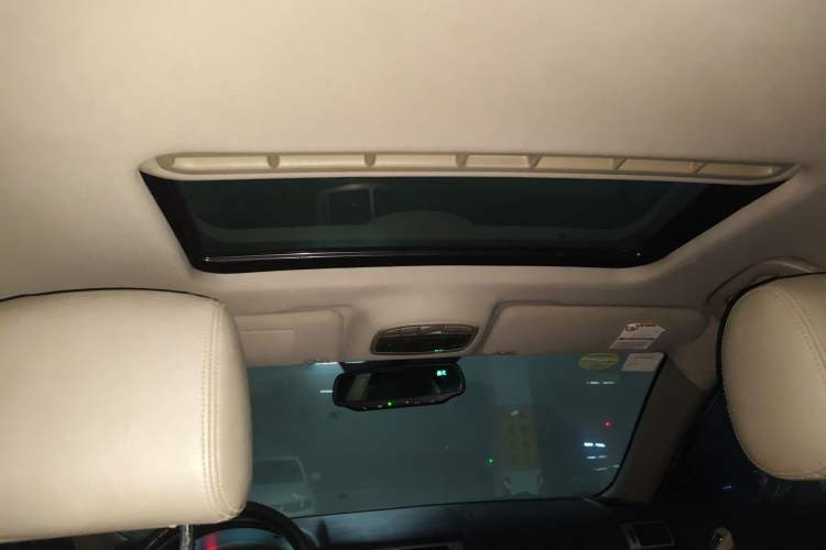 Used Bestune B70 2011 2.0L Manual Elite Edition
