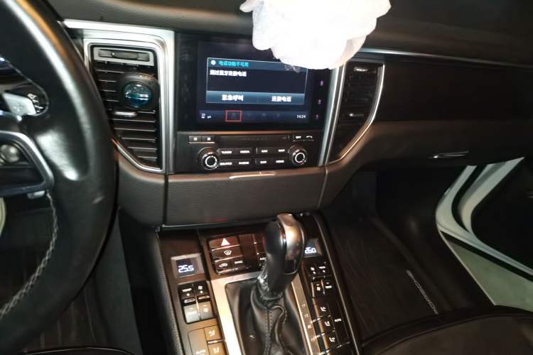 Used Porsche Macan 2017 Macan 2.0T Audio And AC Panel