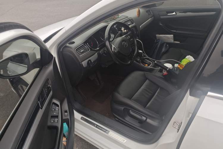 Used Volkswagen Sagitar 2018 1.6L Automatic Comfort Model
