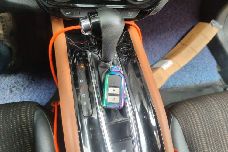 Used Honda Vezel 2017 1.8L CVT Front-Wheel Drive Pioneer Edition
