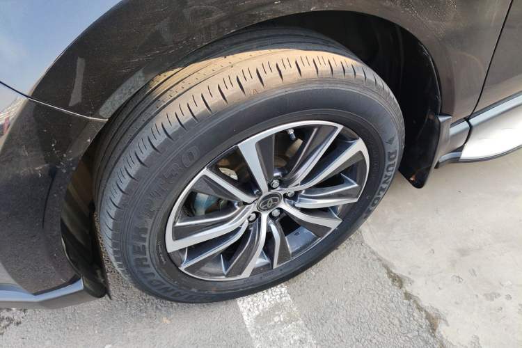 Used Toyota Harrier 2022 Dual-Engine 2.5L CVT Two-Wheel Drive Luxury Edition