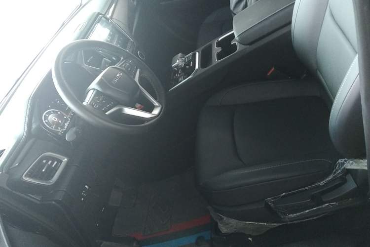 Used Isuzu D-MAX 2023 2.5T Automatic 4x4 Diesel Flagship Long Wheelbase Model
