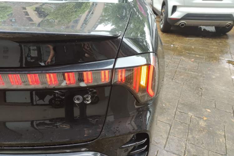 Used Lynk & Co 03 2025 1.5TD DCT Champion Edition Pro Exterior 3