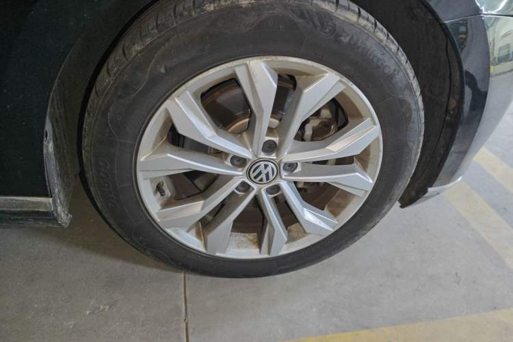 Used Volkswagen Magotan 2017 330TSI DSG Luxury Model