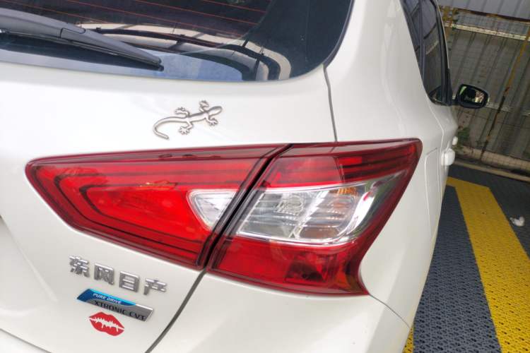 Used Nissan Tiida 2019 1.6L CVT Smart Drive Version China VI Standard