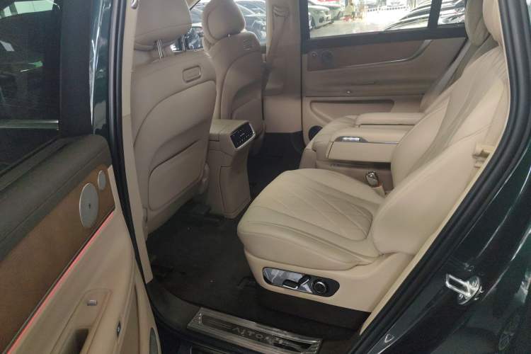 Used Hima AITO M9 2024 All-Electric Ultra Version 100 kWh 6-Seater Model