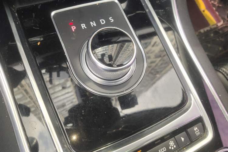 Used Jaguar XF 2016 XF 2.0T Two-Wheel-Drive Luxury Edition