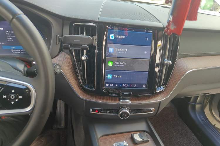 Used Volvo XC60 New Energy 2024 T8 Plug-in Hybrid Long-Range All-Wheel Drive Smart Luxury Edition Audio And AC Panel