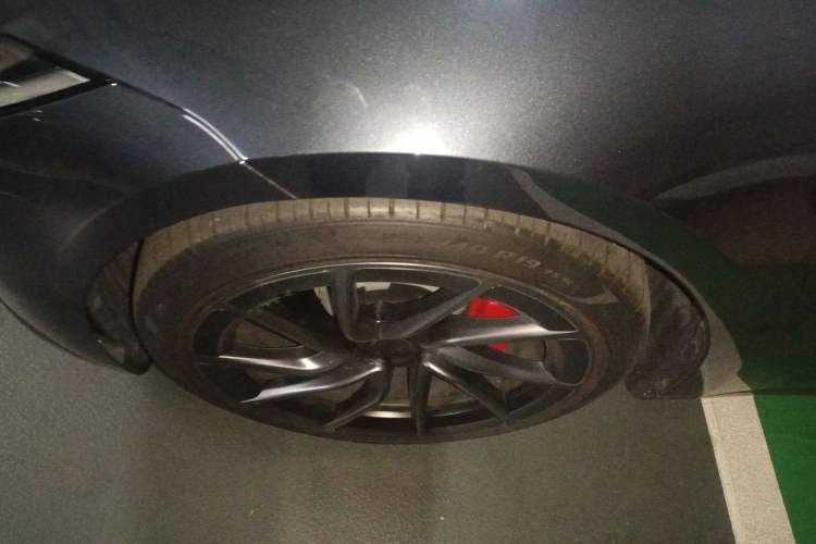 Used Tesla Model 3 2024 High-Performance All-Wheel-Drive Version