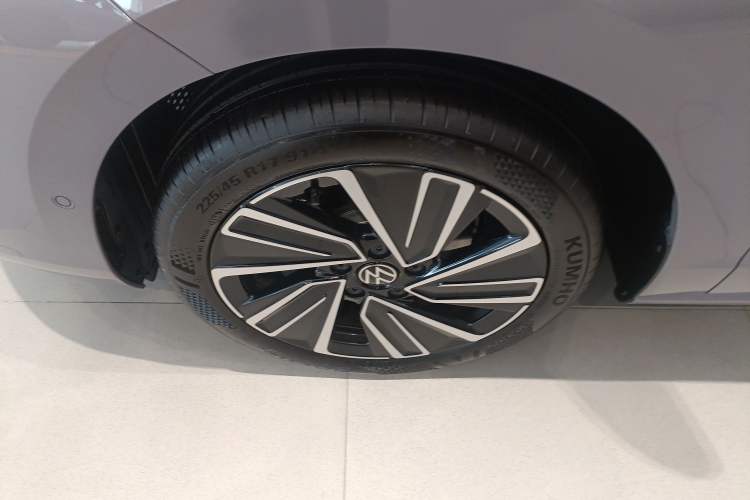 Used Volkswagen Lavida 2026 Pro 300TSI Zhi Yi Edition
